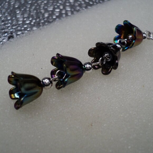 Iridescent Lilly of the Valley earrings and pendant set POS159 - Picture 8 of 11